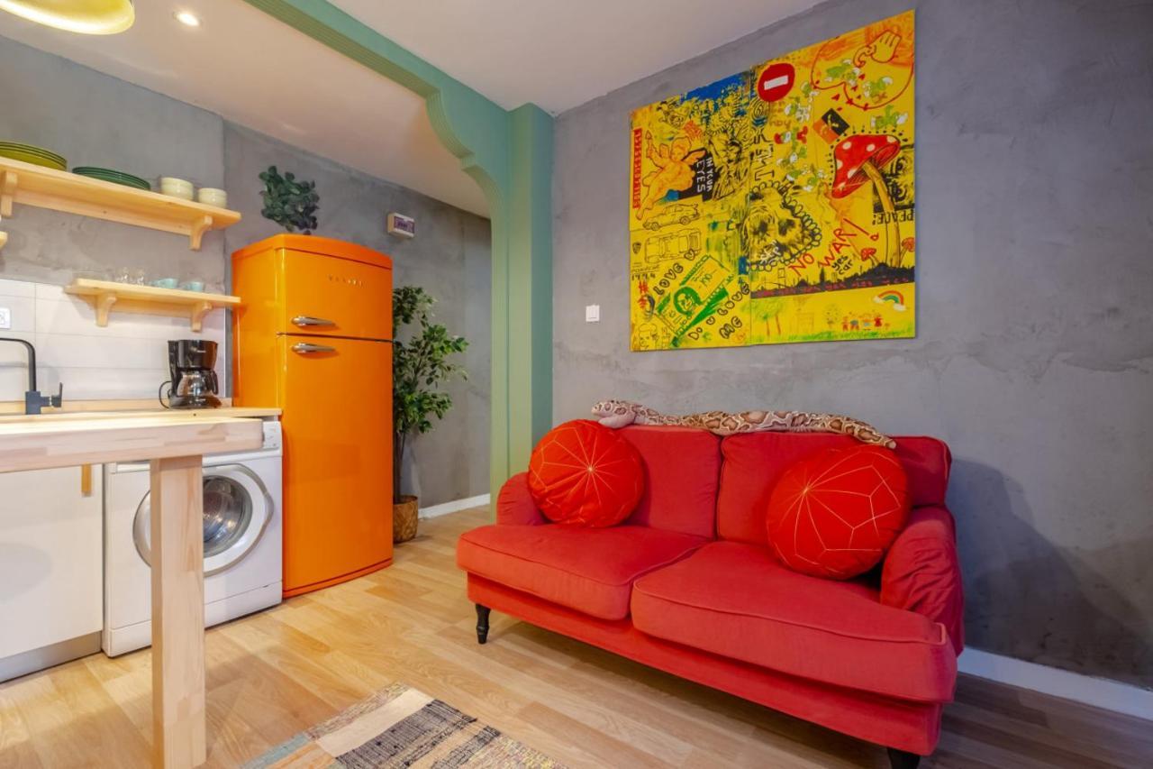 Appartement Pleasant Flat Near Taksim Square In Beyoglu à Istambul Extérieur photo